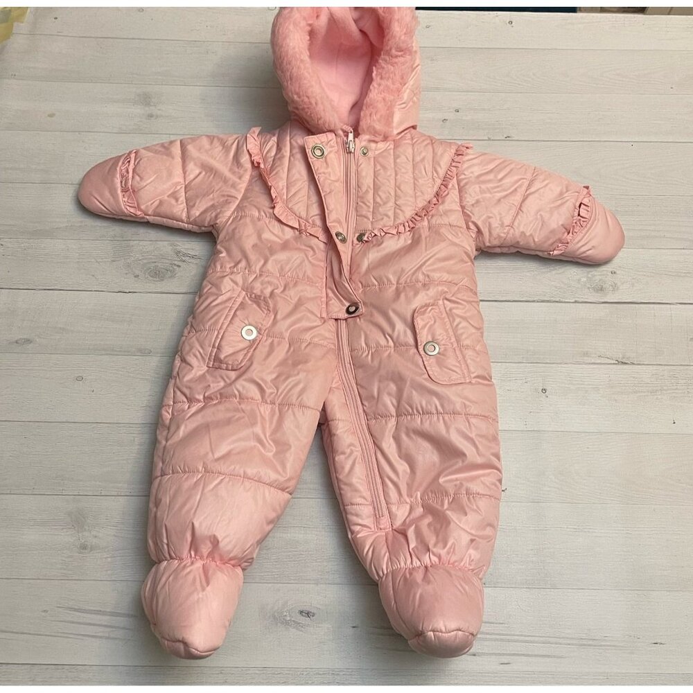 La Petit Rothschild pink baby bunting snowsuit 6/9 months